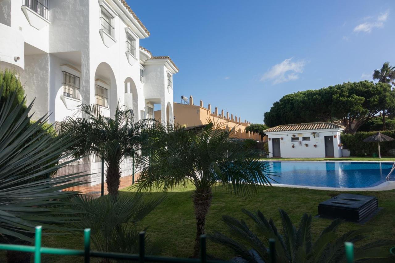 Apartamento Alextia La Barrosa Chiclana de la Frontera Luaran gambar