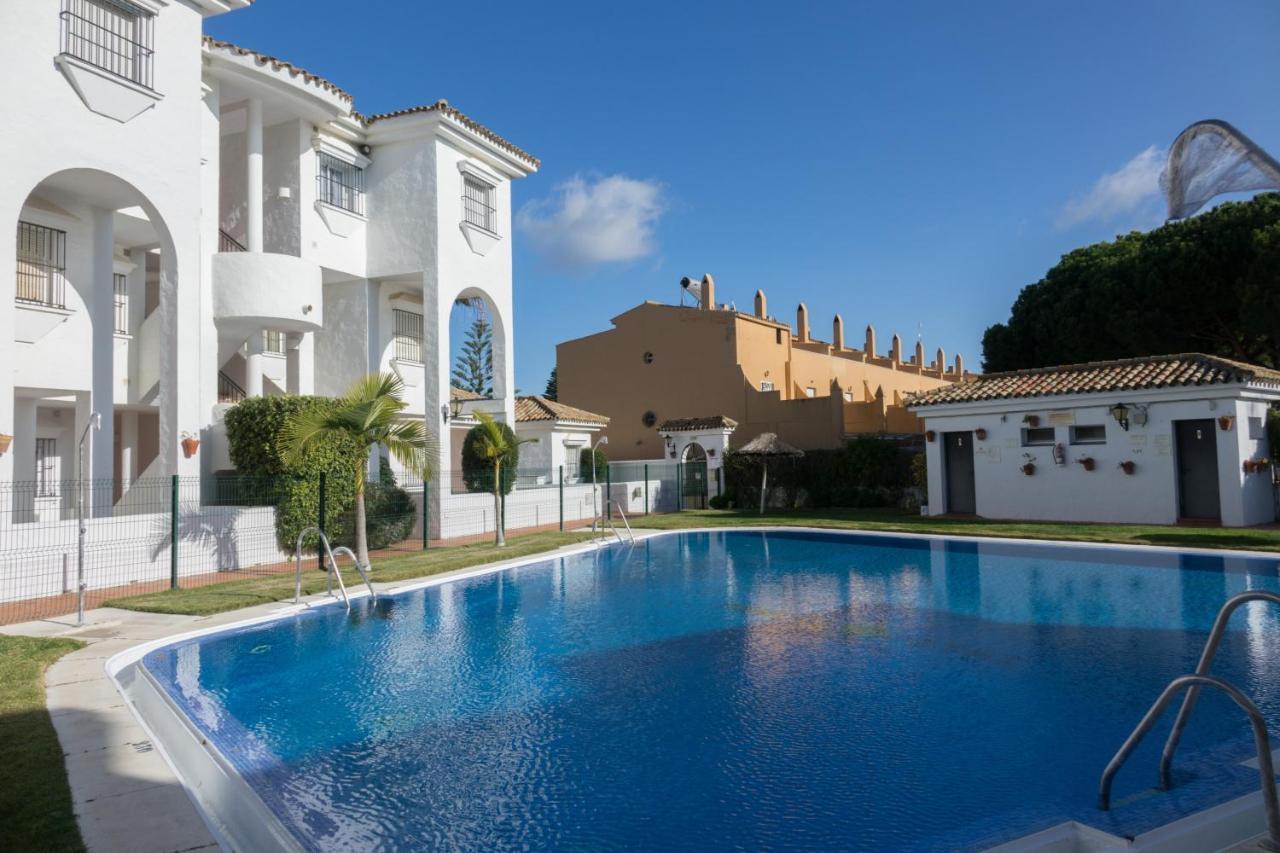 Apartamento Alextia La Barrosa Chiclana de la Frontera Luaran gambar